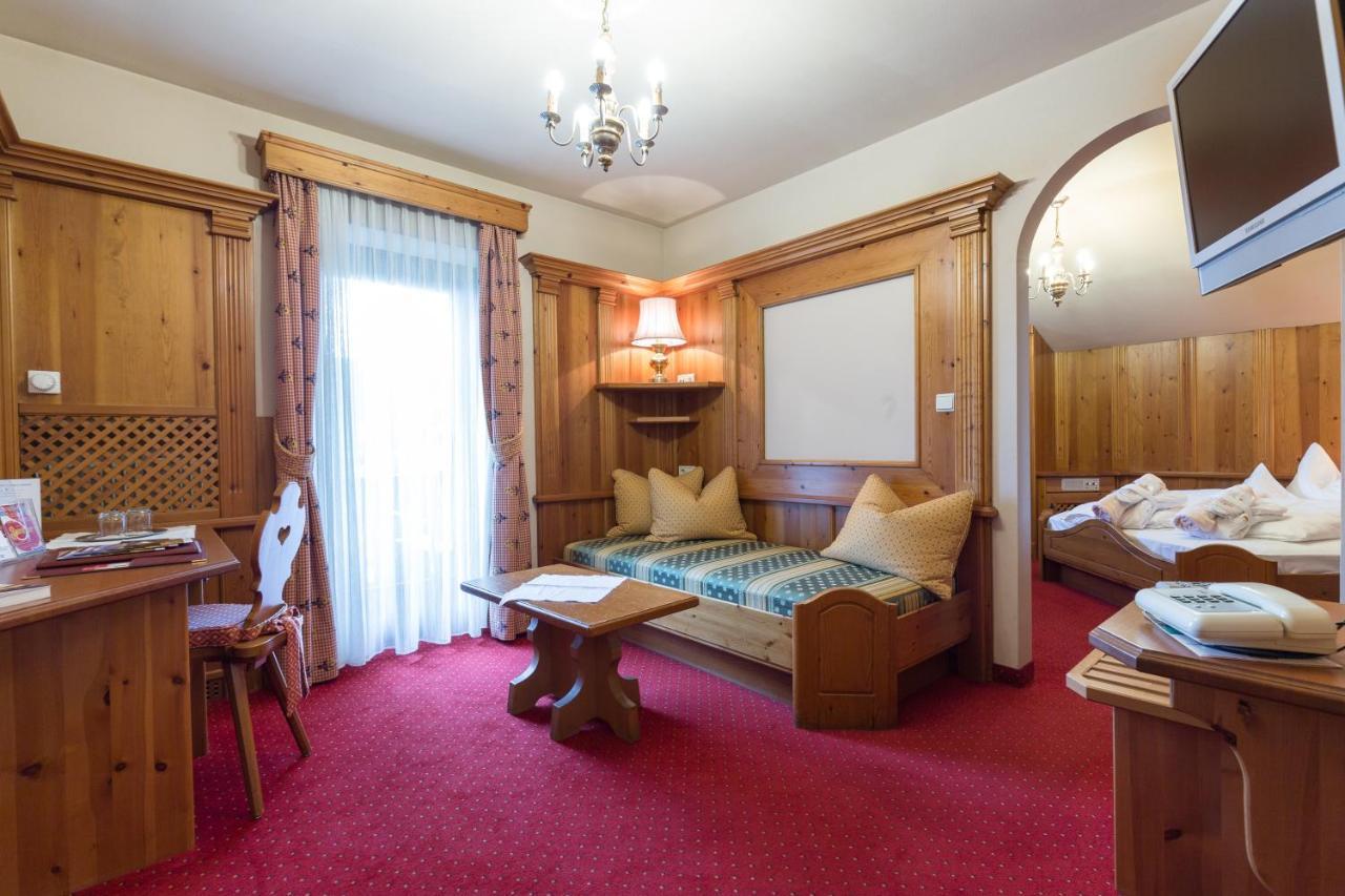 Hotel Romantik Santer Dobbiaco