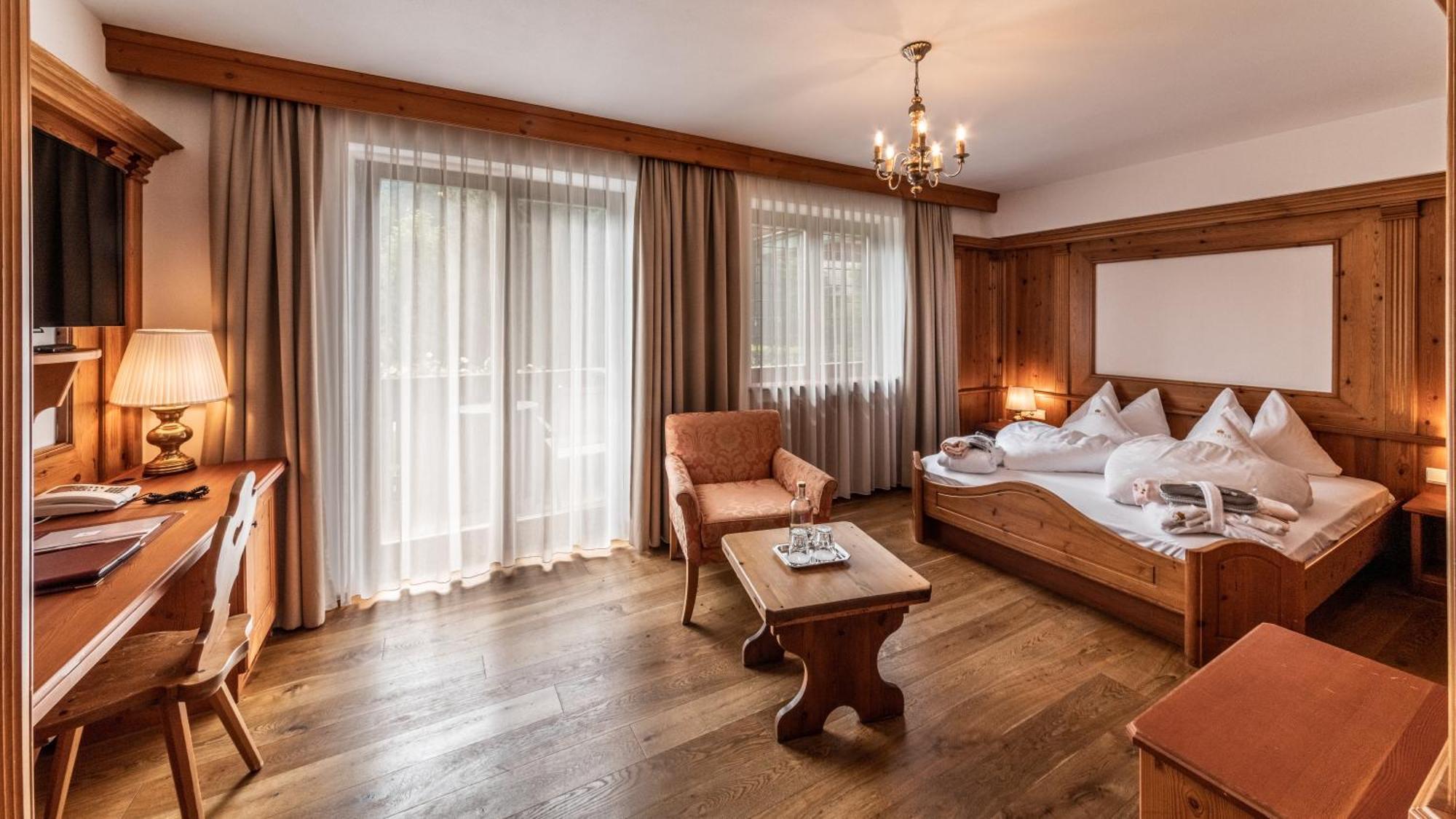 Hotel Romantik Santer Dobbiaco