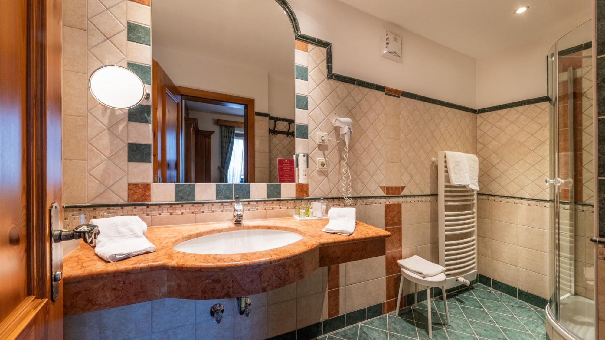Hotel Romantik Santer 4*