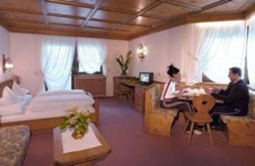 Hotel Romantik Santer Dobbiaco